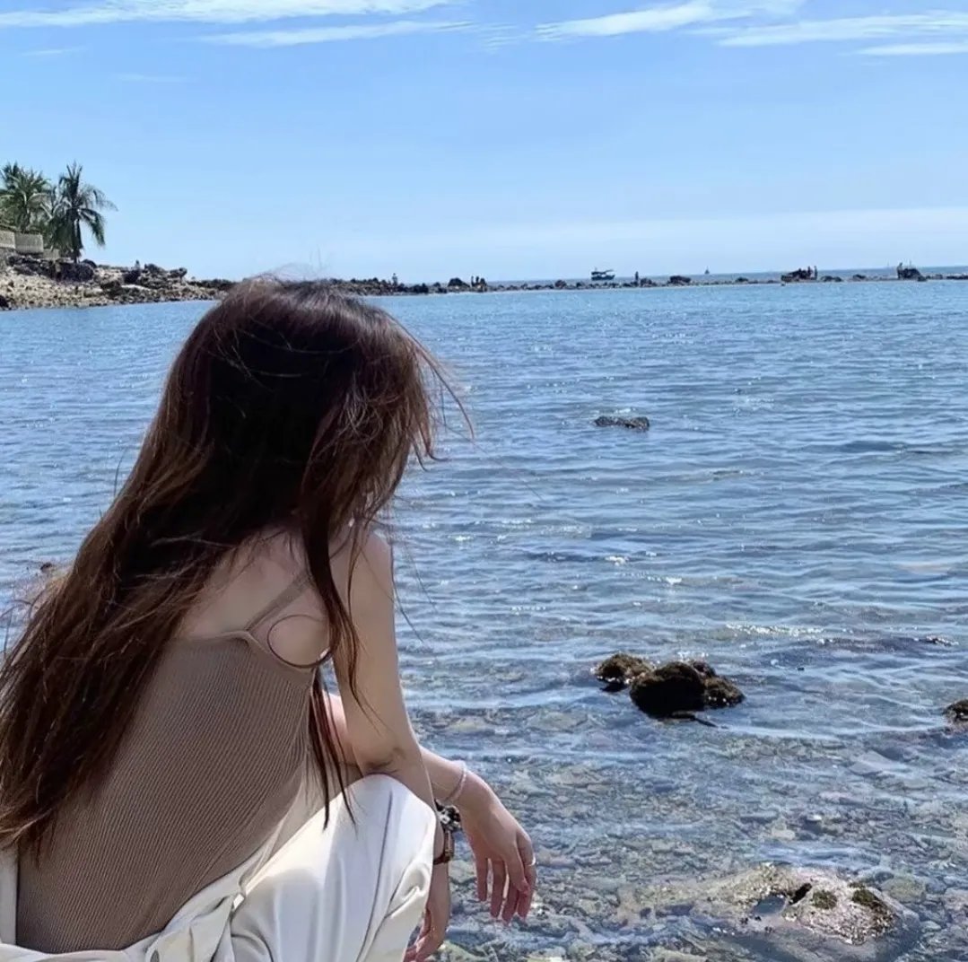 女人和枪封面