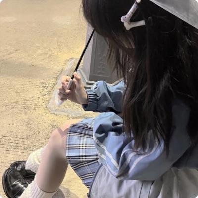 情殷助学封面